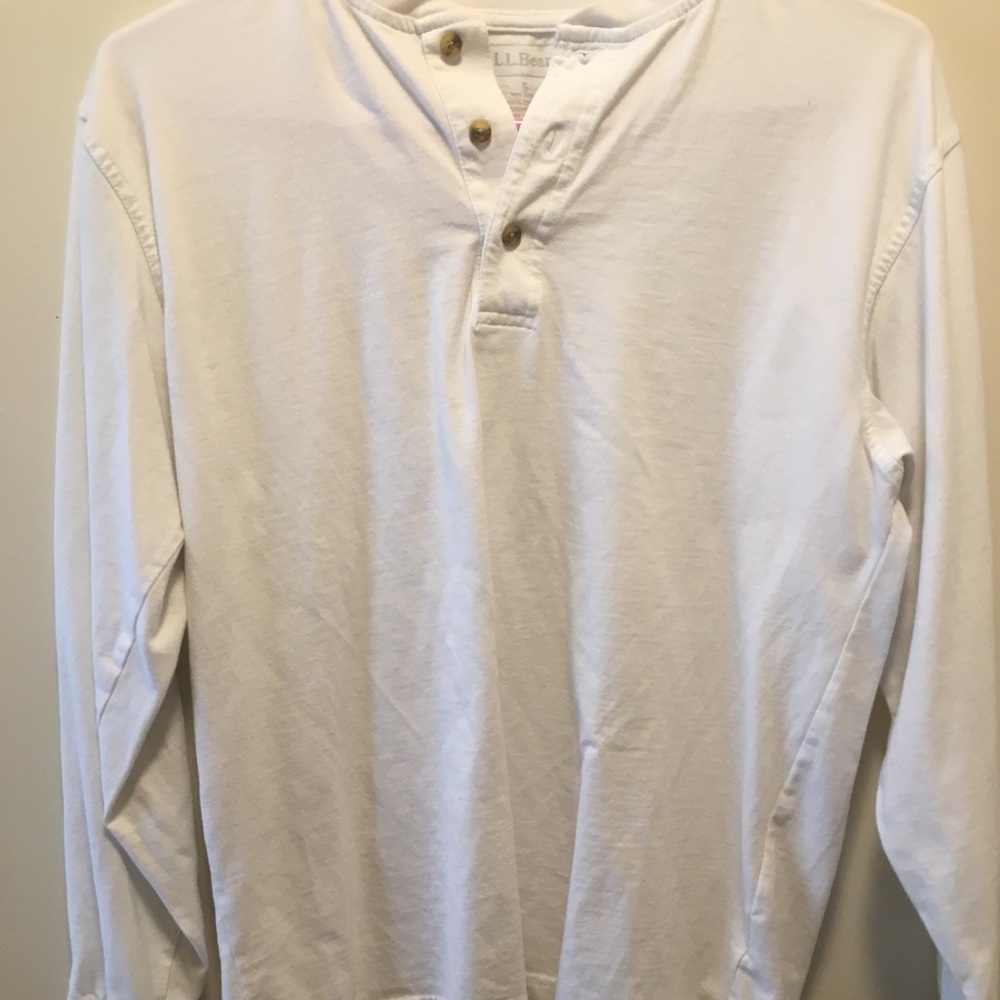 L.L. Bean Small Regular Fit Long Sleeve Shirt